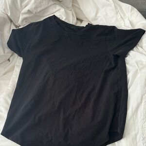 Lululemon black T Shirt